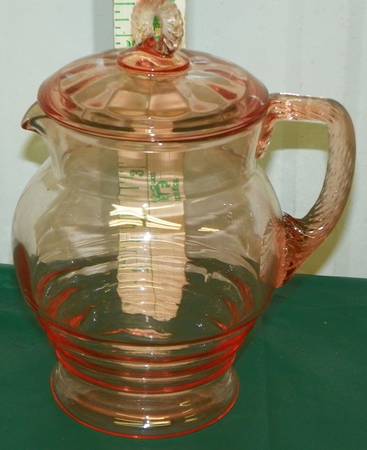 3075 Pink Pitcher & Lid