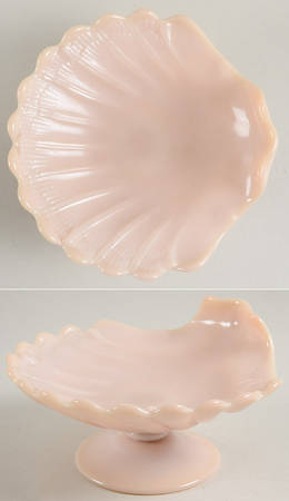 Seashell Crown Tuscan 7" Shell Shape Bowl Comport