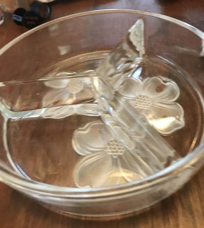 Dogwood Clear (Satin) 3-Part Candy Box No Lid