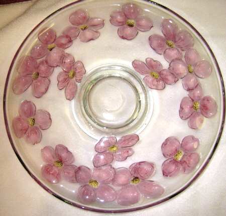 Dogwood Cranberry Large Torte Plate