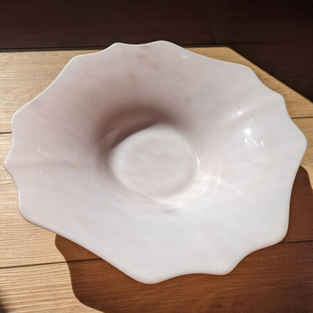 3400 Crown Tuscan (Pink Opaque) 3400 13" Flared Bowl