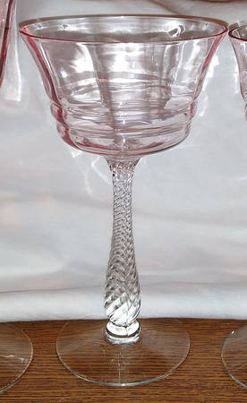 3095 Pink (Clear Stem) Champagne/Tall Sherbet