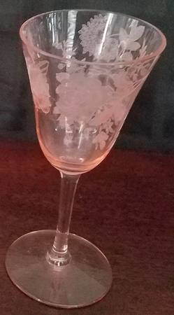 Dresden Rose Pink Wine Glass