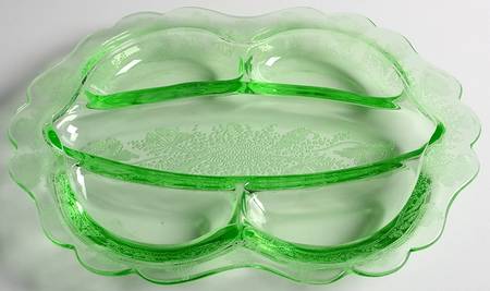 Gloria Emerald Light Green (Stem 3135) by Cambridge
