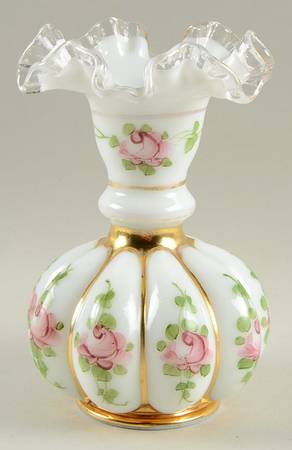 Charleton Roses (Fenton) 6" Double Crimped Vase