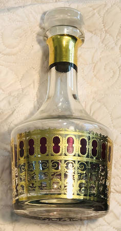 Cranberry Scroll Decanter & Stopper