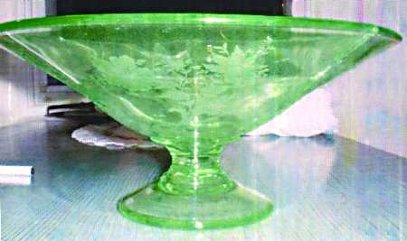 Early Wildflower Emerald Green 9" Footed Bowl