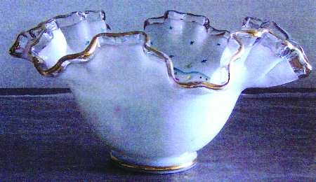 Charleton Roses (Turquoise Band) by Charleton Decorating