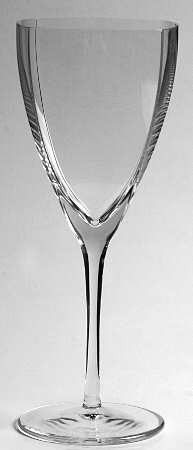 Beaubourg Water Goblet