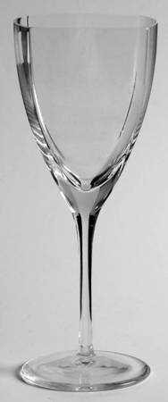 Beaubourg Wine Glass
