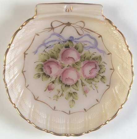 Charleton Roses &amp; Bows (Cambridge) by Charleton Decorating