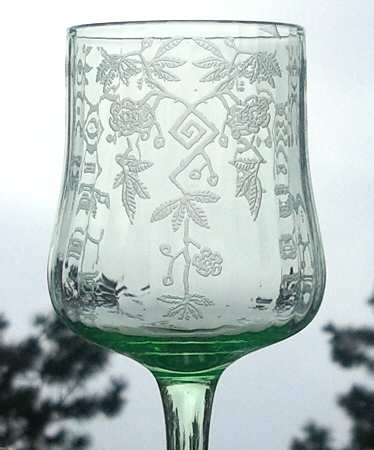 Rosalie Emerald (Light Green, Stem 7606) by Cambridge