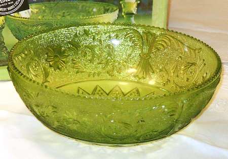 Sandwich Green (Lime Avocado) 10" Round Bowl