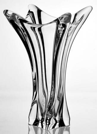 Giftware 8" Flower Vase
