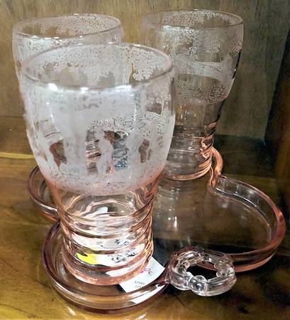 Golf Scene Pink Handled Tray
