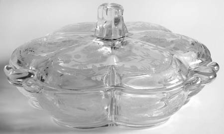 Indian Tree 3-Part Candy Box with Lid
