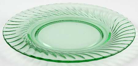Spiral Flutes Green Luncheon Plate
