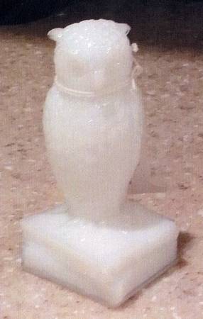 Animals & Figurines Owl on Books