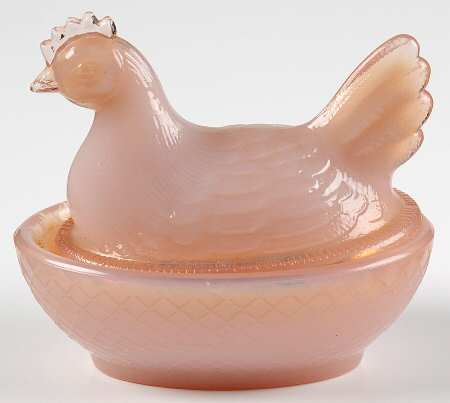 Animals & Figurines Chick on Basket