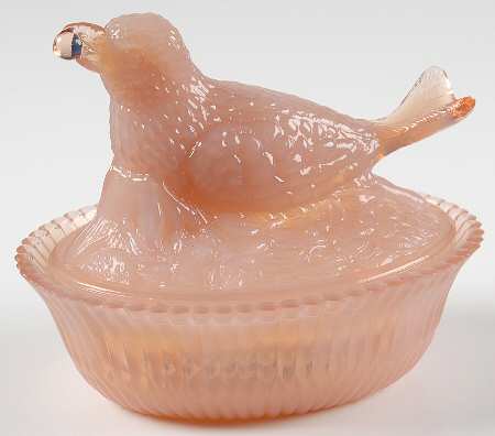 Animals & Figurines Robin on Nest