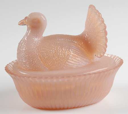 Animals & Figurines Turkey on Nest