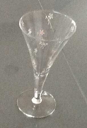 DTC27 Wine Glass