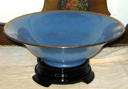 Trumpet Blue Console Bowl with Stand