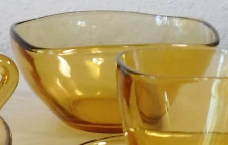 DRX10 Yellow Small Fruit Dessert Bowl