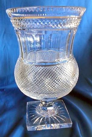 Thistle (Plain) 10" Flower Vase