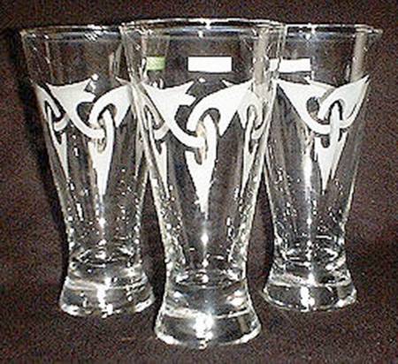 Trinity Knot Pilsner Glass