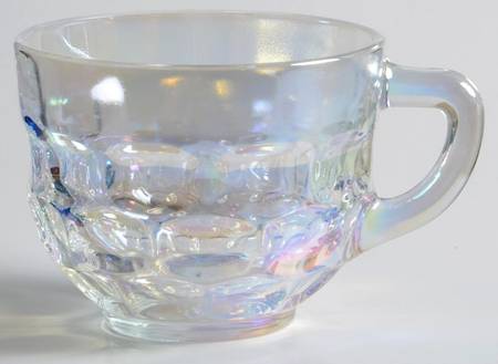 Colonial (Iridescent) Punch/Snack Cup