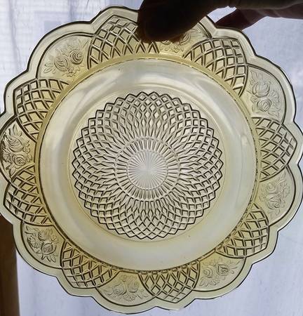 Mayfair Amber Dinner Plate