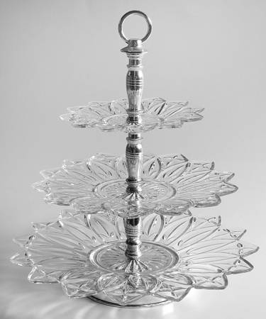 Petal Clear 3 Tier Serving Tray