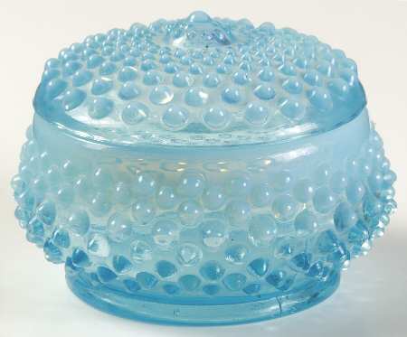 Hobnail Blue (Opalescent) Round Puff Box with Lid