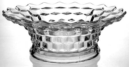 American Clear (Stem 2056) 11" Centerpiece