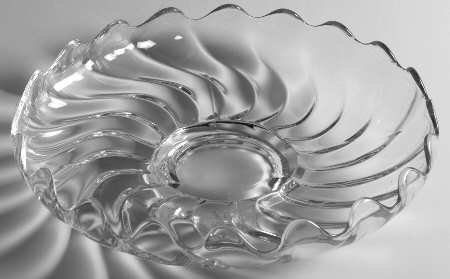 Colony 9" Floating Garden Bowl