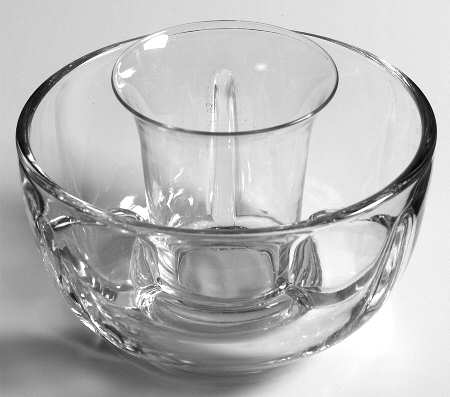 Mademoiselle Ice Dish with Crab Insert