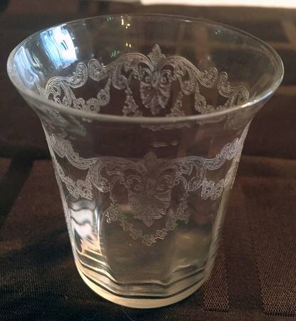 DE107 Whiskey Glass