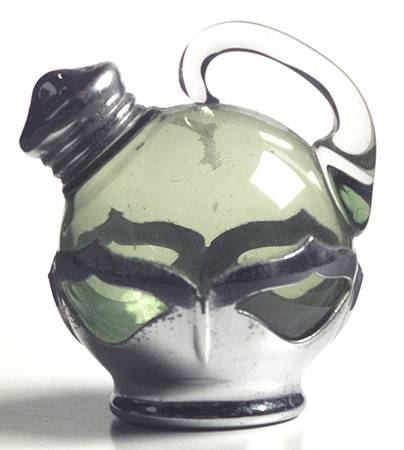 Farber Crystal (Chrome) 5450 Green Shaker with Lid