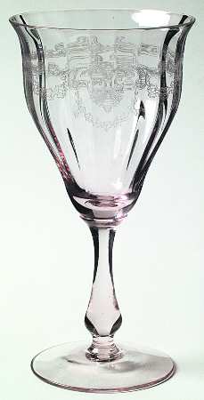 DE107 Pink Water Goblet