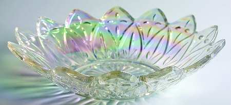 Petal (Iridescent) 8" Round Bowl