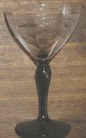 Chrysanthemum (Black stem) Liquor Cocktail