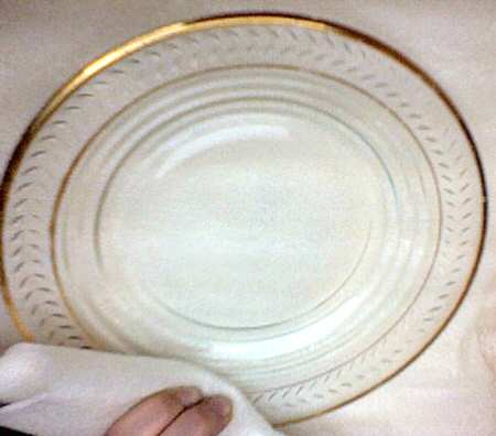 145R-Gold Trim Luncheon Plate