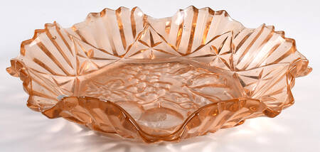 Pioneer Pink 11" Round Crimped Bowl