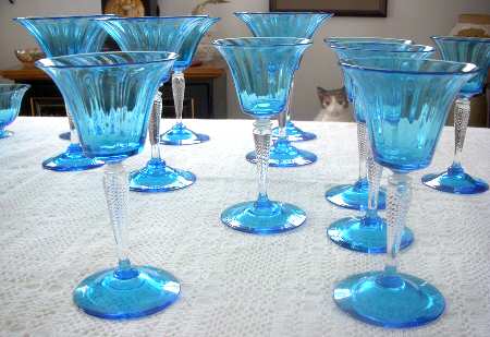 7542 Clear Blue (Clear Stem, Blue Bowl and Foot) Wine Glass