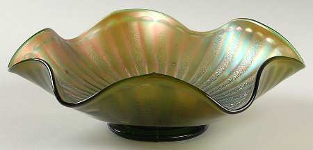 Stippled Rays Green by Fenton