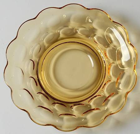 Yorktown Gold (Colonial) Saucer Only