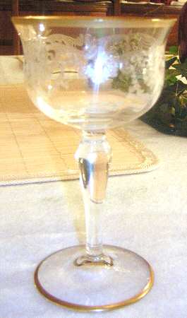 DE107 (Gold Trim) Liquor Cocktail