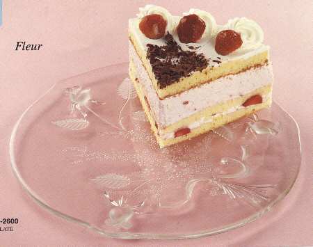 Fleur Cake Plate