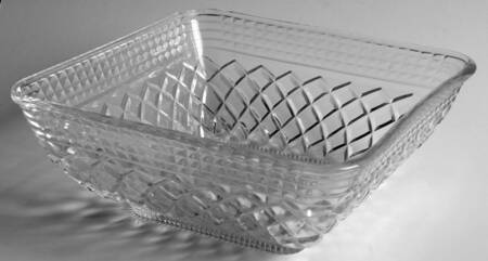 Diamond Lattice 7" Square Bowl